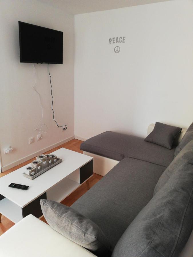 La Fere Du Siecle Apartment Exterior photo