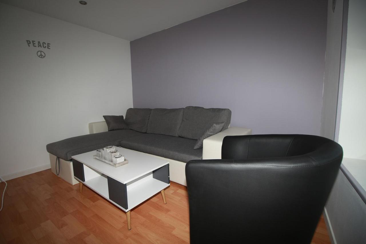 La Fere Du Siecle Apartment Exterior photo